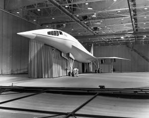 757px-Lockheed_L-2000_mockup