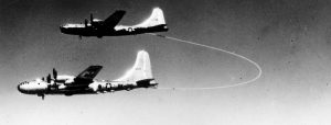 Boeing-B-50A-Superfortress-46-010-Lucky-Lady-II-refuels-from-a-Boeing-KB-29M-tanker-near-teh-Azores-26-February-1949-1024x389